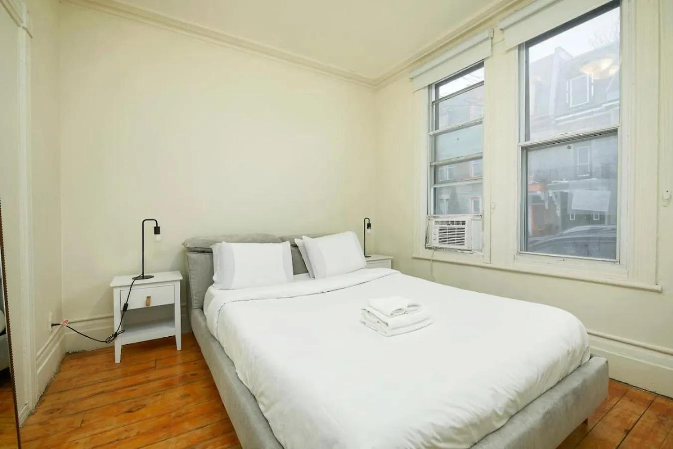 Ideal 4Br Property In Downtown Montreal Zc8 Canada