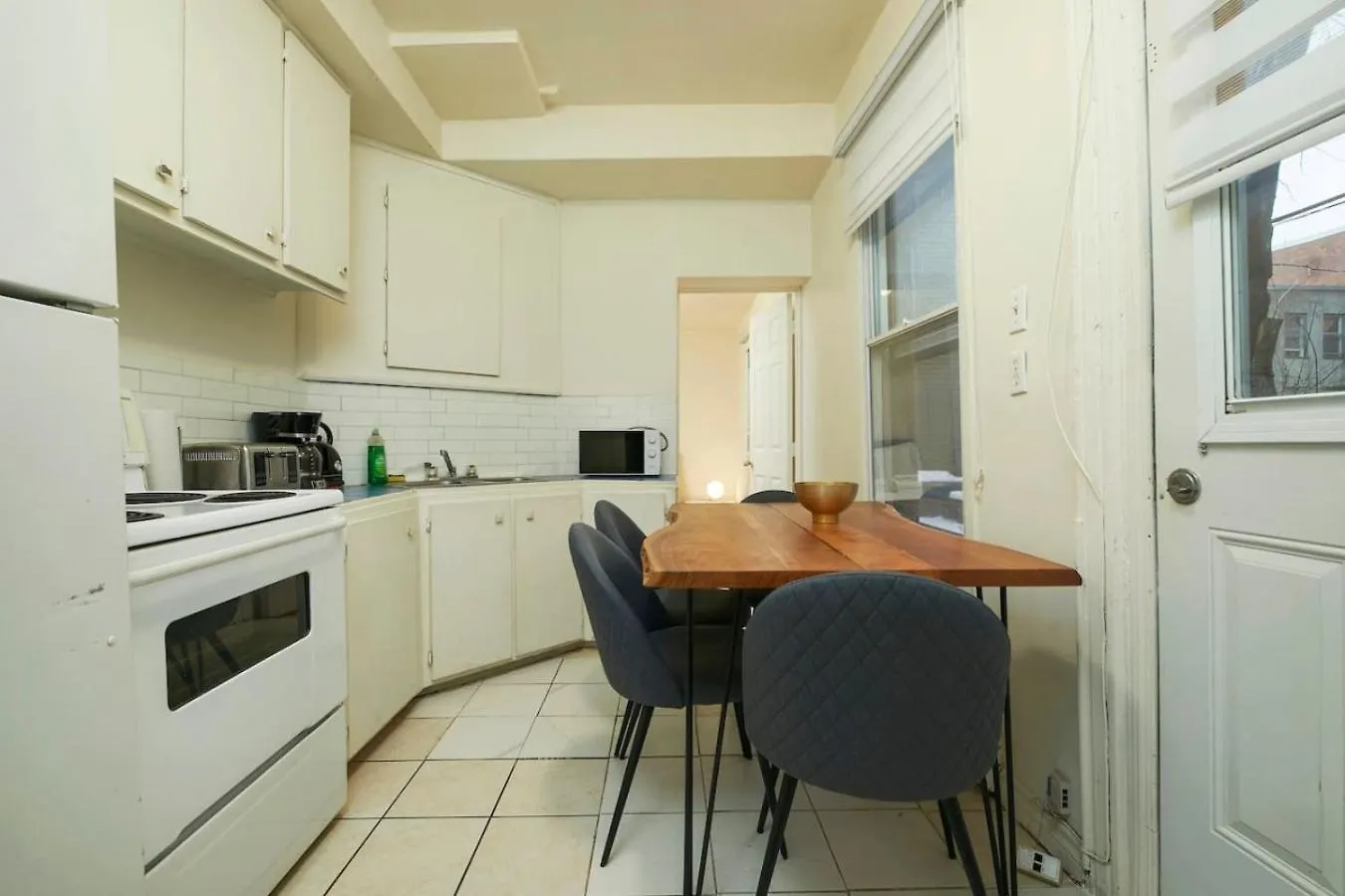 Ideal 4Br Property In Downtown Montreal Zc8