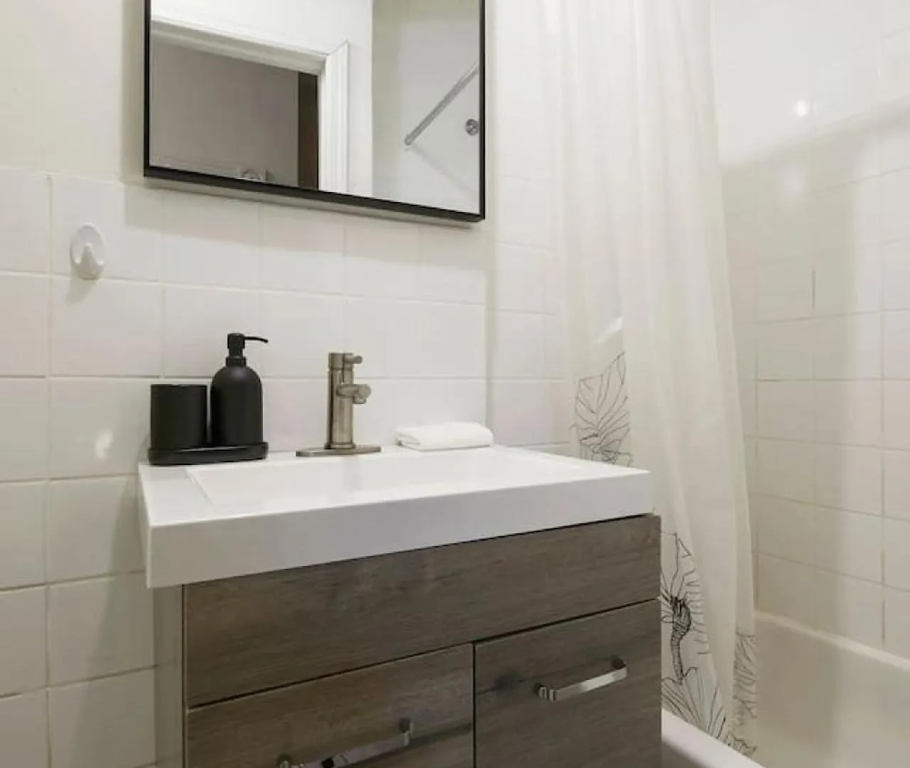 Ideal 4Br Property In Downtown Montreal Zc8